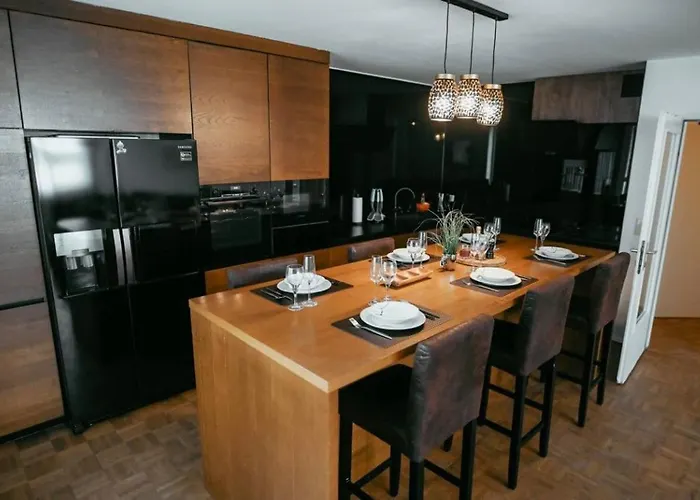 Stylish 2br Flat * Viena